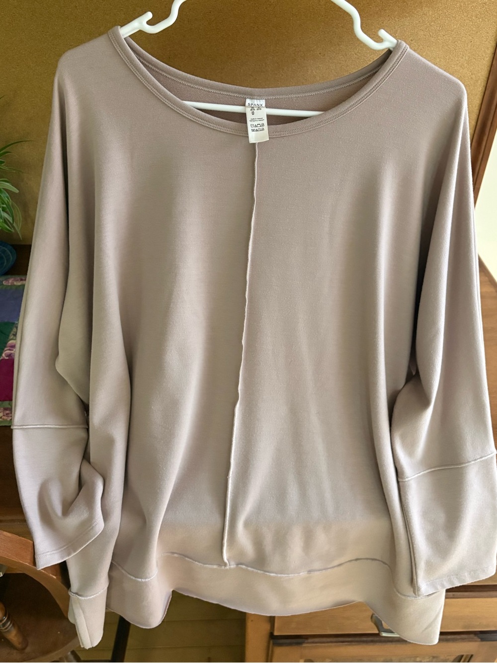 Spanx Perfect Length Dolman Top in size XL - Picture 5 of 5